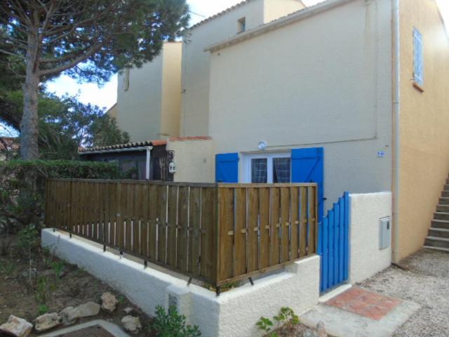Proche de la mer - coquette villa de vacances Le Barcarès Exterior foto